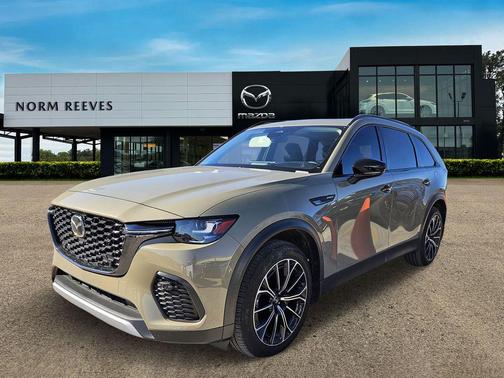 2025 Mazda CX-70 PHEV Premium Package