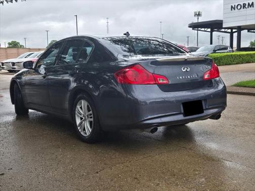 2011 INFINITI G37 Journey