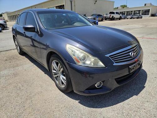 2011 INFINITI G37 Journey
