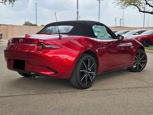 2025 Mazda MX-5 Miata Grand Touring