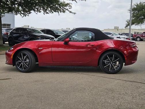 2025 Mazda MX-5 Miata Grand Touring