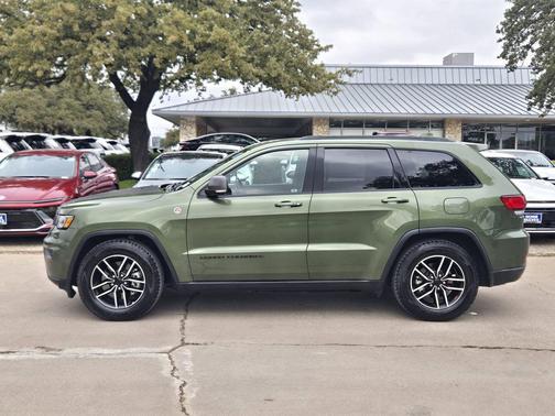 2021 Jeep Grand Cherokee Trailhawk