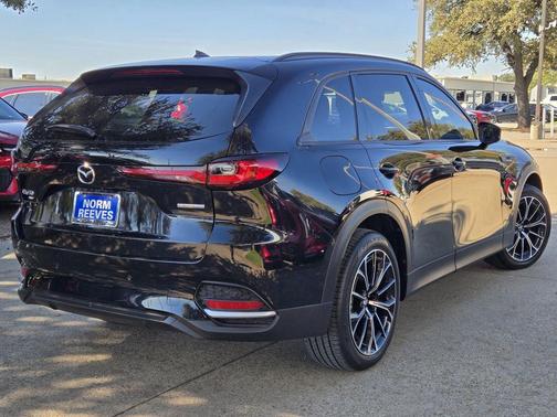 2025 Mazda CX-70 PHEV Premium Plus Package