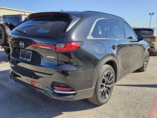 2025 Mazda CX-70 PHEV Premium Plus Package