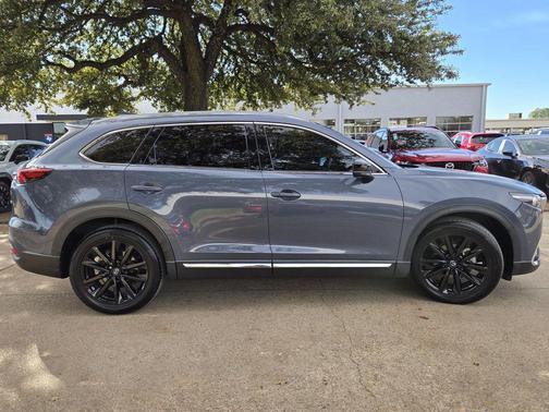 2023 Mazda CX-9 Carbon Edition