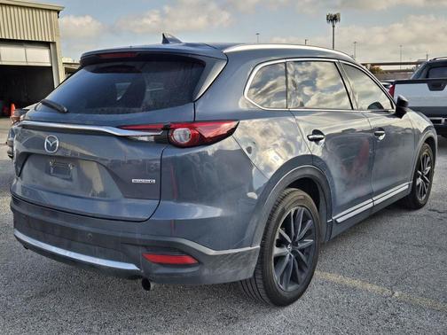 2023 Mazda CX-9 Carbon Edition