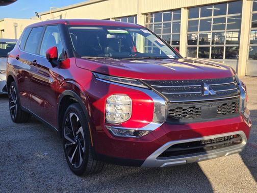 2023 Mitsubishi Outlander PHEV SE S-AWC