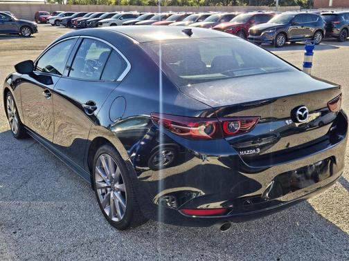 2019 Mazda Mazda3 FWD w/Premium Package