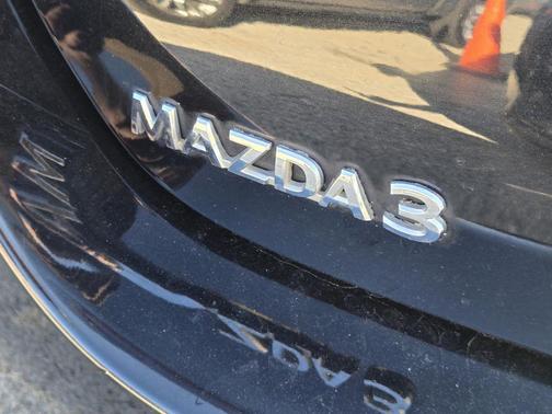 2019 Mazda Mazda3 FWD w/Premium Package