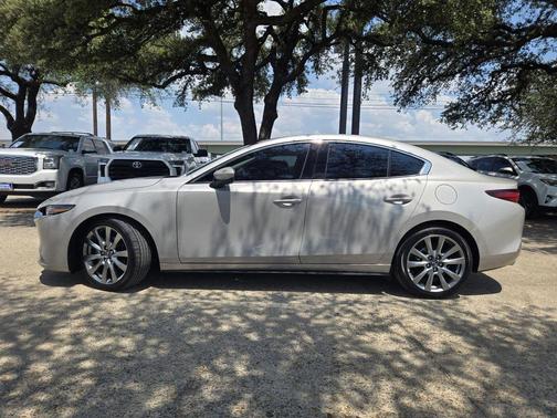 2023 Mazda Mazda3 AWD w/Premium Package