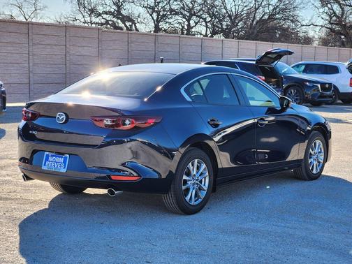 2026 Mazda Mazda3 FWD