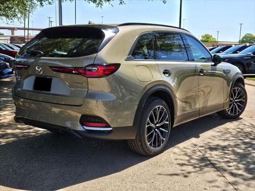 2025 Mazda CX-70 PHEV Premium Package
