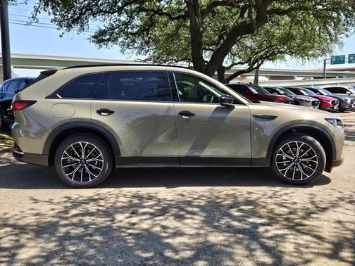 2025 Mazda CX-70 PHEV Premium Package