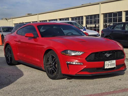 2020 Ford Mustang EcoBoost