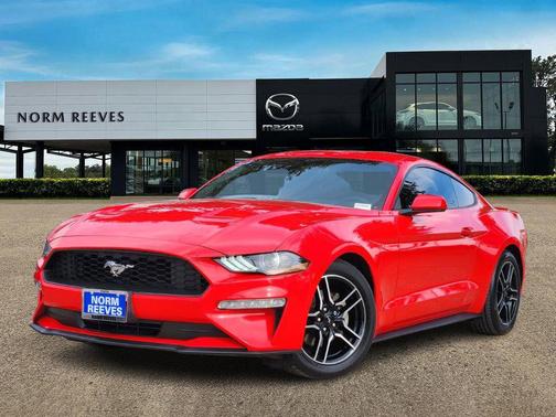 2020 Ford Mustang EcoBoost