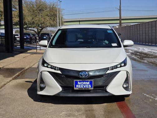 2018 Toyota Prius Prime Plus