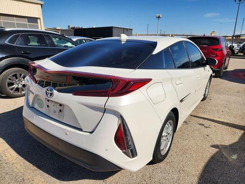 2018 Toyota Prius Prime Plus