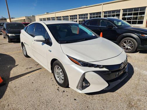 2018 Toyota Prius Prime Plus