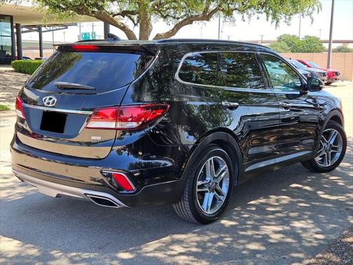 2017 Hyundai SANTA FE SE Ultimate