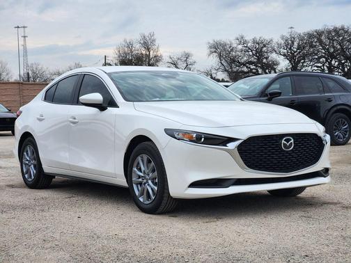 2026 Mazda Mazda3 FWD