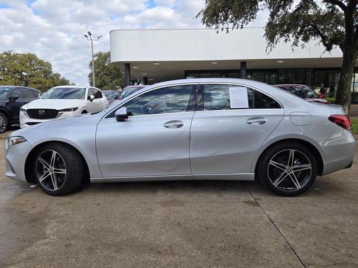 2022 Mercedes-Benz A-Class A 220