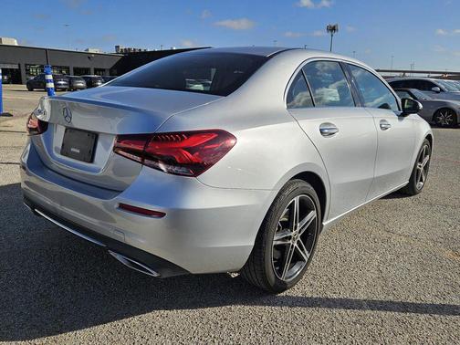 2022 Mercedes-Benz A-Class A 220