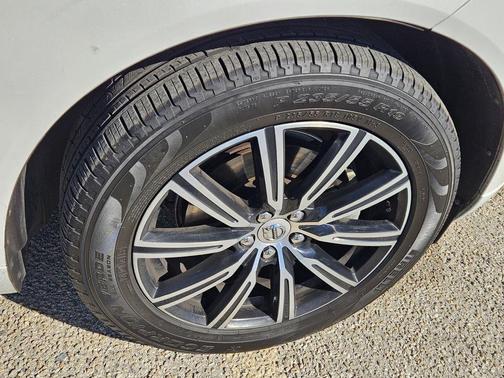 2018 Volvo XC60 T5 Inscription