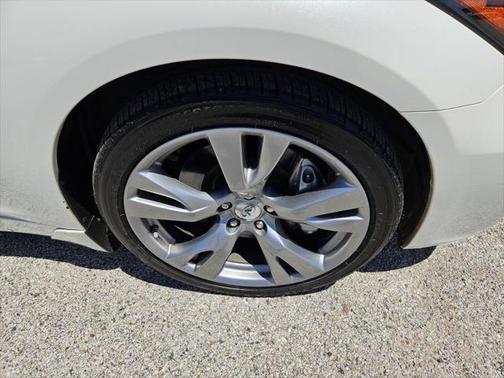 2016 INFINITI Q70L 3.7