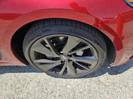 2023 Genesis G70 2.0T RWD