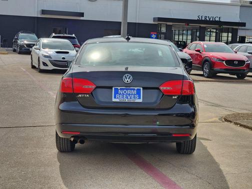 2014 Volkswagen Jetta Auto SE