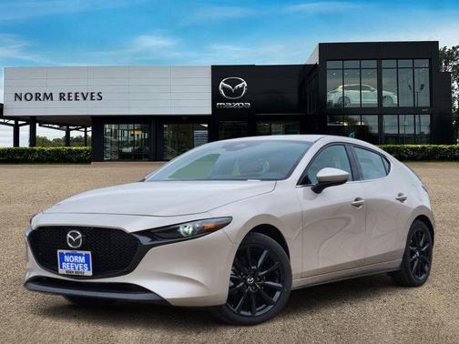 Platinum Quartz Metallic 2026 Mazda Mazda3 FWD w/Premium Package