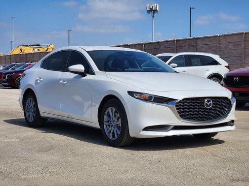 2026 Mazda Mazda3 FWD
