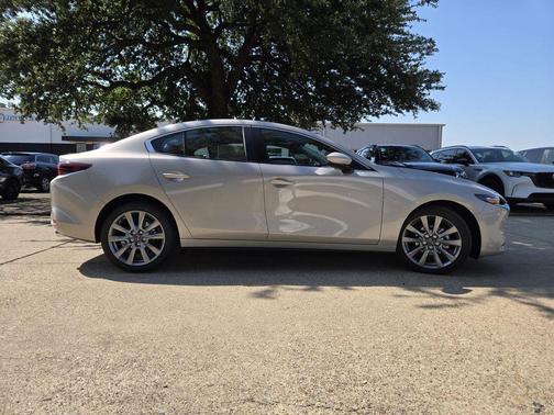 2025 Mazda Mazda3 FWD w/Preferred Package