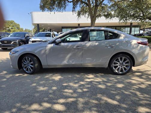 2025 Mazda Mazda3 FWD w/Preferred Package