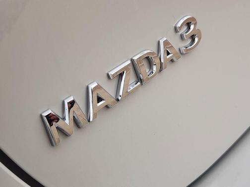 Ceramic Metallic 2026 Mazda Mazda3 2.5 S Select Sport