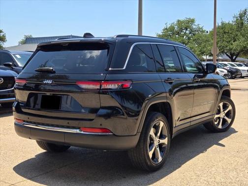 2022 Jeep Grand Cherokee 4xe Base