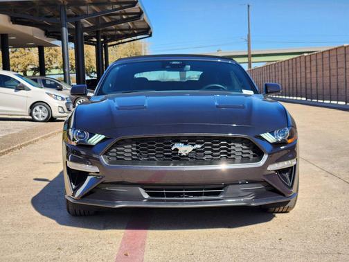 2023 Ford Mustang EcoBoost