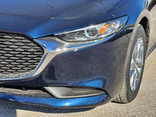 2026 Mazda Mazda3 FWD