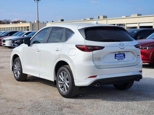 2025 Mazda CX-5 2.5 S Preferred Package