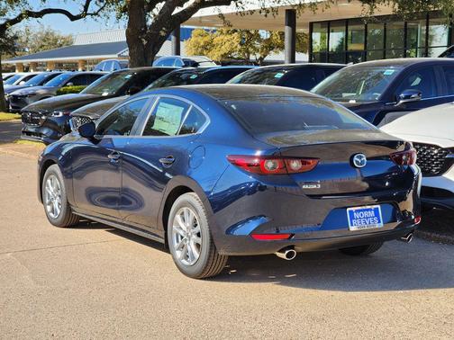 2026 Mazda Mazda3 FWD