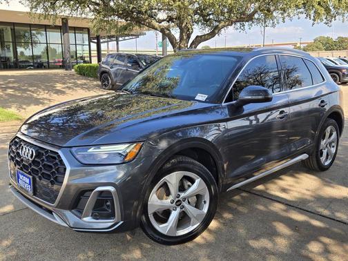 2023 Audi Q5 45 S line Premium Plus