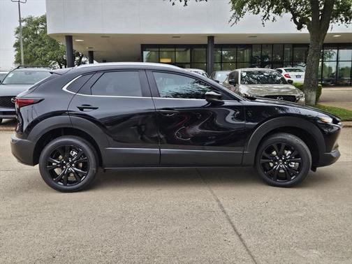 2025 Mazda CX-30 Select