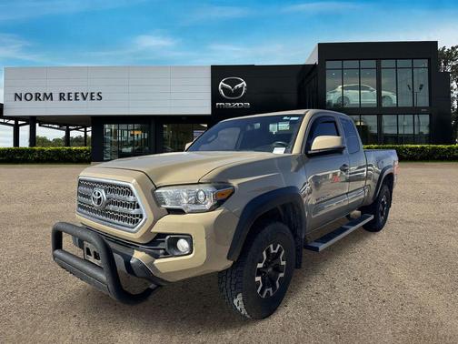 2017 Toyota Tacoma TRD Sport