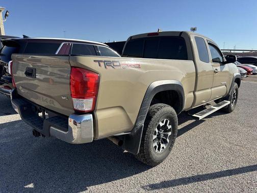 2017 Toyota Tacoma TRD Sport