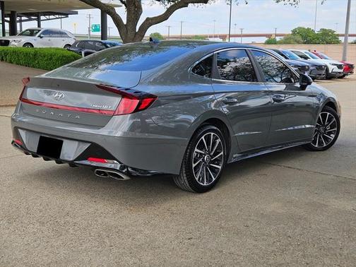 2022 Hyundai SONATA Limited