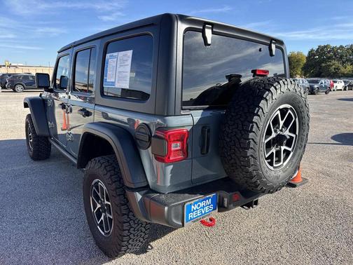 2024 Jeep Wrangler Rubicon