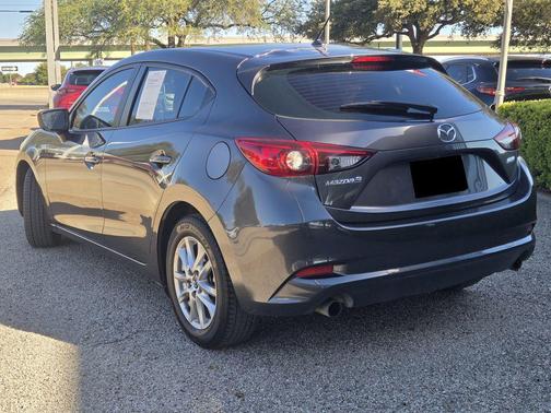 2018 Mazda Mazda3 Sport