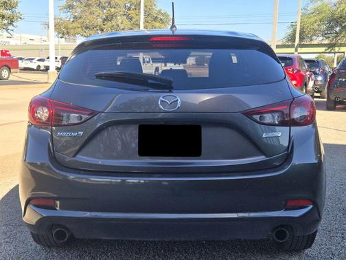 2018 Mazda Mazda3 Sport