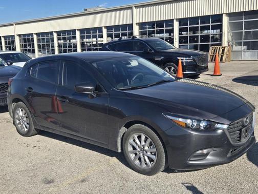 2018 Mazda Mazda3 Sport
