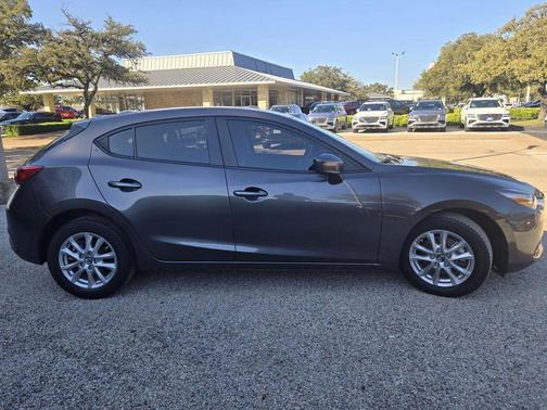 2018 Mazda Mazda3 Sport